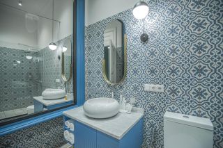 Heritage Hotel & Suites